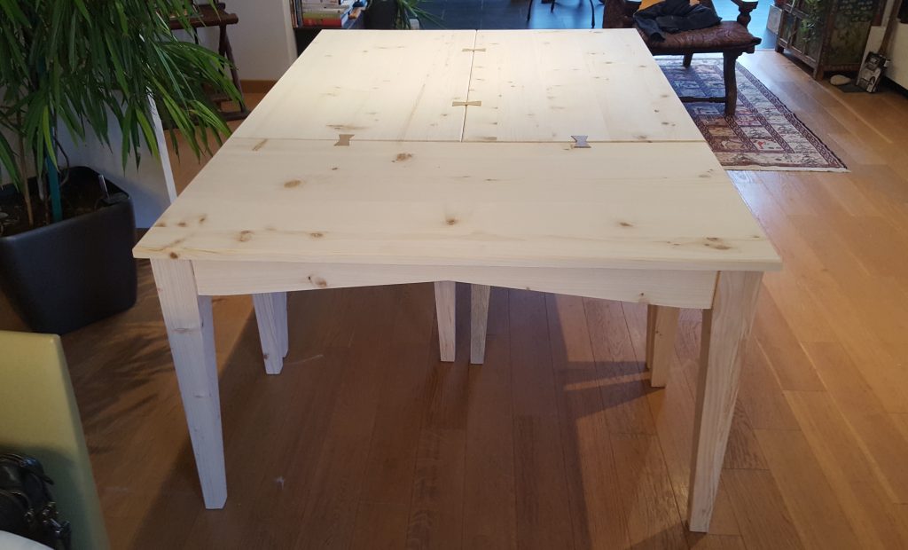 réalisation d'une table de réunion sur mesure