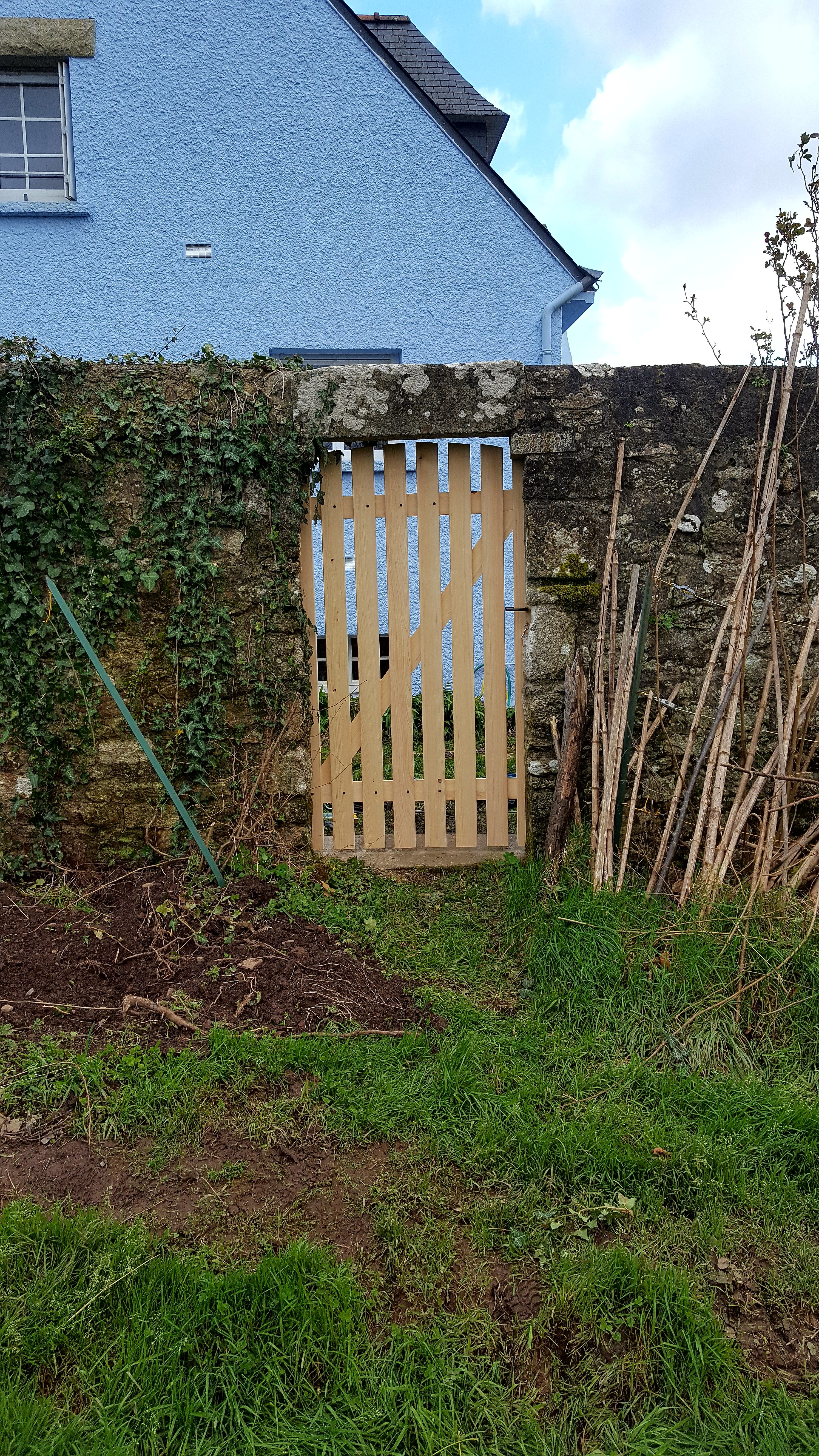 portillon en bois saint nolff proche vannes