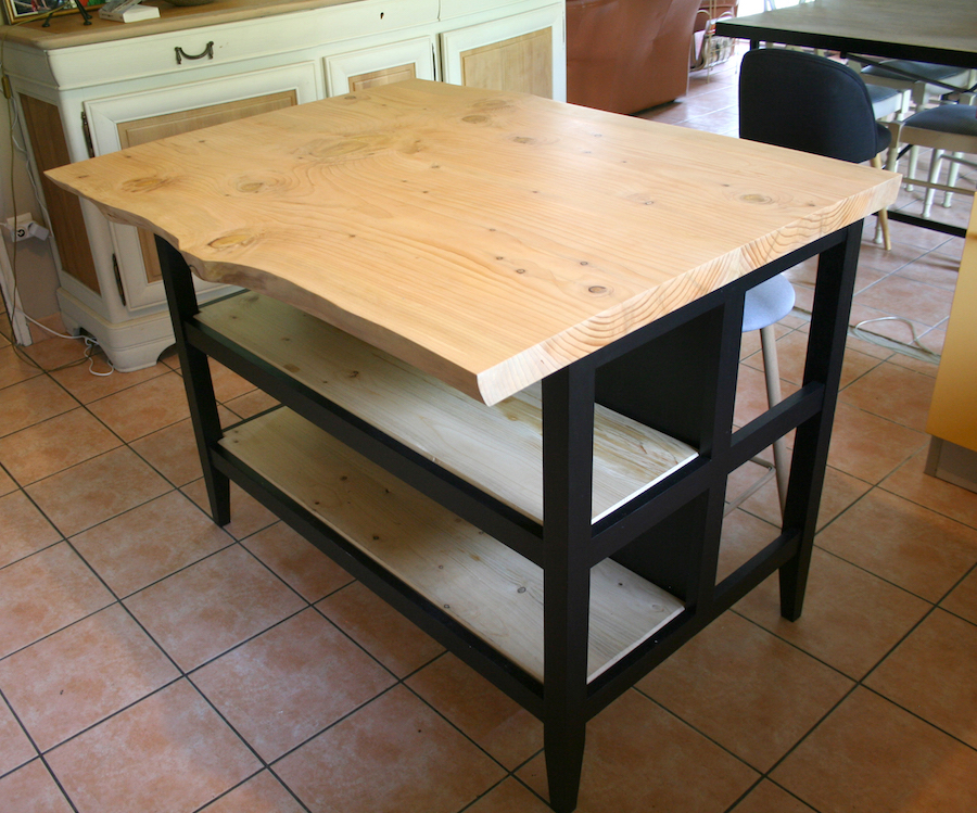 https://menuiseriesvannetaisesfr.sbs/wp-content/uploads/2020/08/ilot-central-cuisine-sur-mesure-vannes.jpg