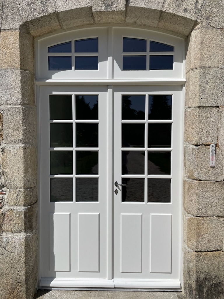 https://menuiseriesvannetaisesfr.sbs/wp-content/uploads/2026/04/menuiserie-sur-mesure-apres.jpeg